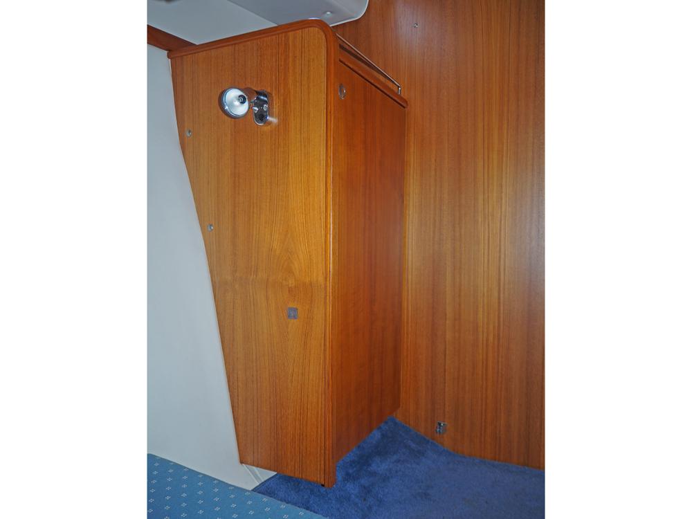 Fore ship, Accommodation